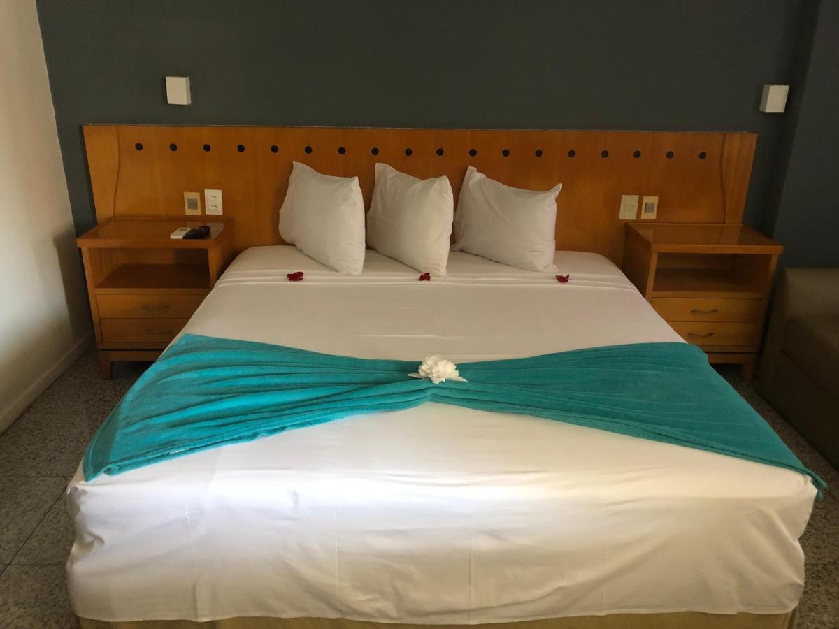 Aparthotel Arvore Azul 1305 *